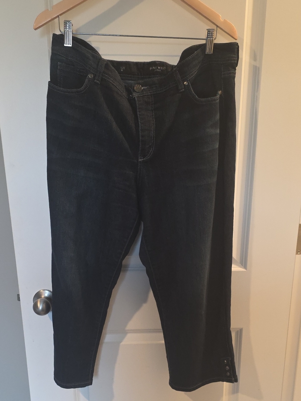 Nine West Black Cropped Ankle Jeans
